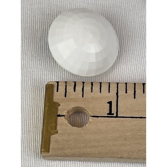 Vintage 80s West Germany White Faceted Plastic Clip On Fashion Earrings Round - Picture 8 of 8